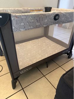 Graco playpen pack &play