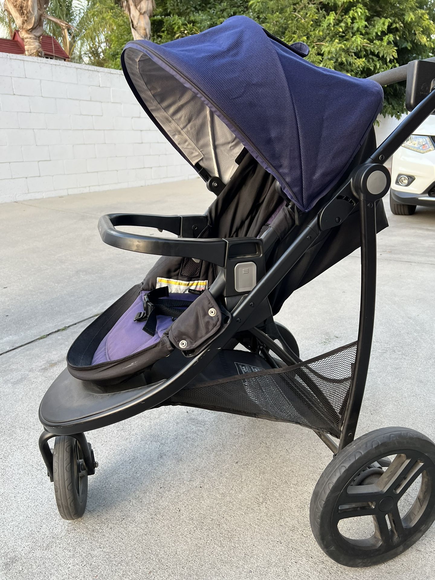 evenflo travel systems Pivot Modular System with SafeMax Car Seat (Casual Gray) secure installation in no Color:Misty White Sun Canopy/ Grey Mélange Fabrics/ Graphite Chassis Pink Blue Gradient Clear spring25