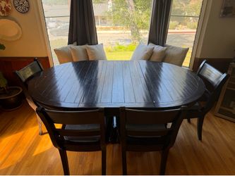 Dining room table &  6 chairs