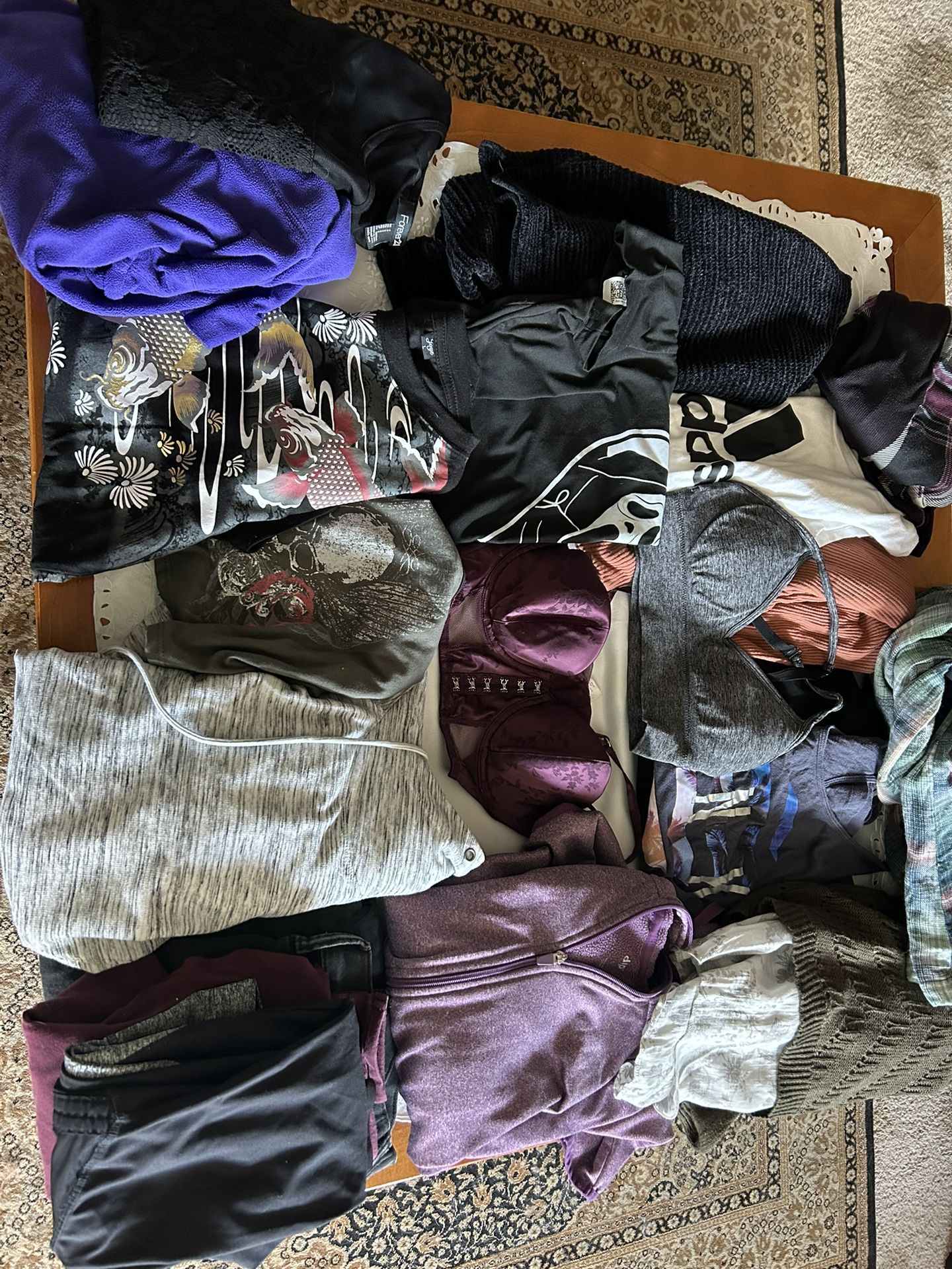 20 Pieces Clothes