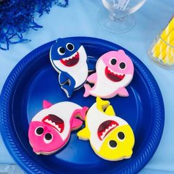 Baby shark treats