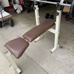 Weight Bench /weights / Bar.           130 Dollars 