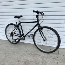 Men’s Mountain Bike