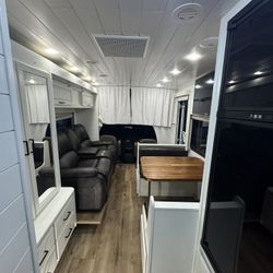 Custom Mobile office / RV
