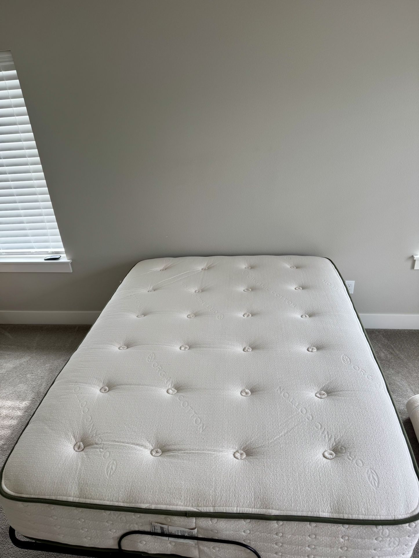Avocado Green Mattress Organic - Guestroom