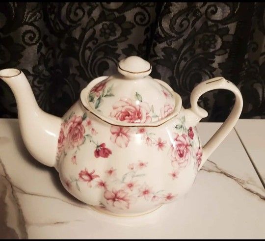 Teapot