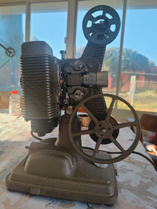 1945 8mm Projector