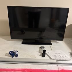 32” Samsung TV, Smart Blu-ray Players $20 Each