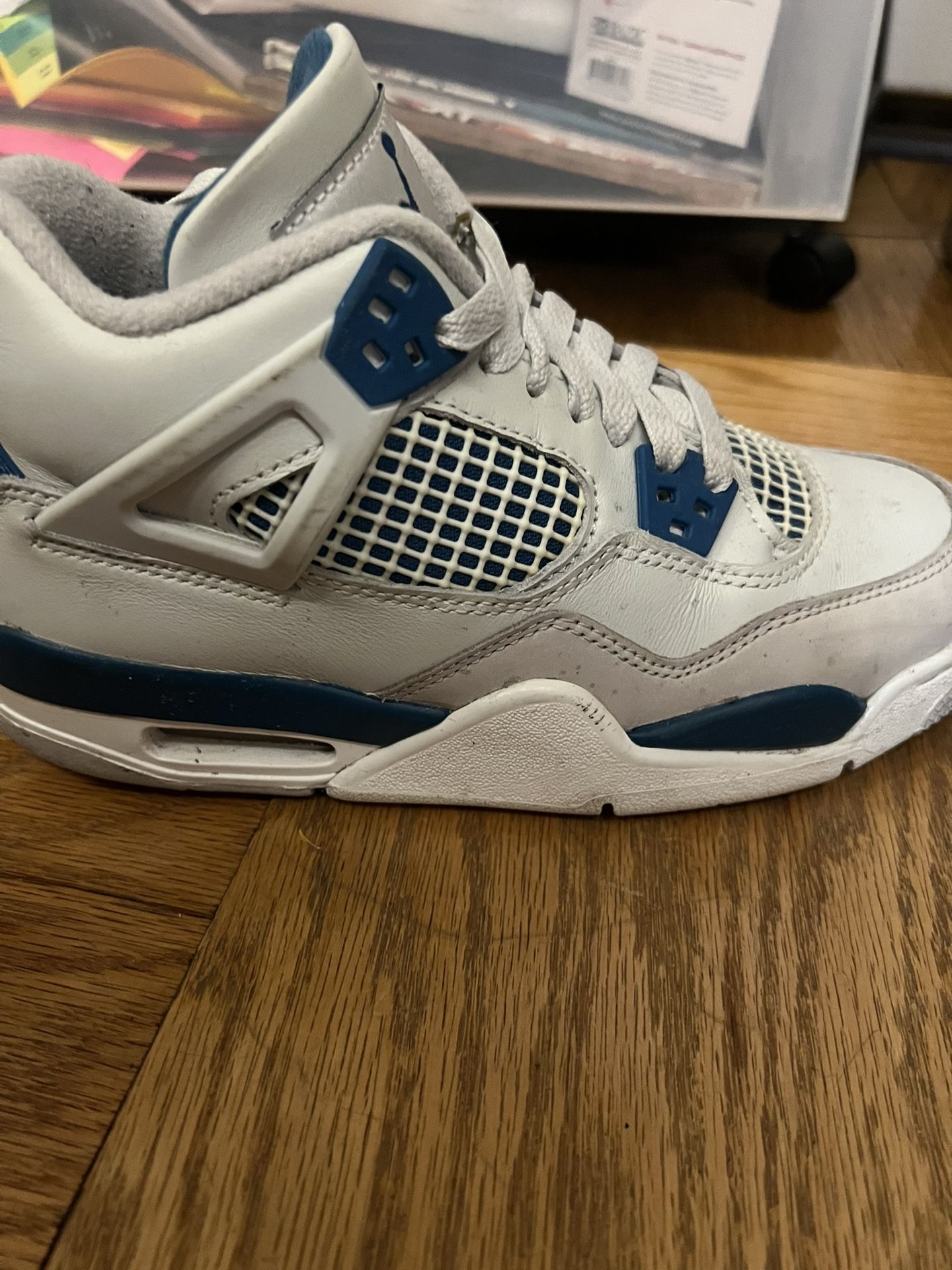 Kids shoes