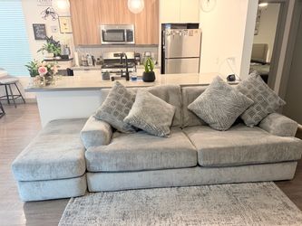 Gray Fabric Sectional Sofa with Chaise