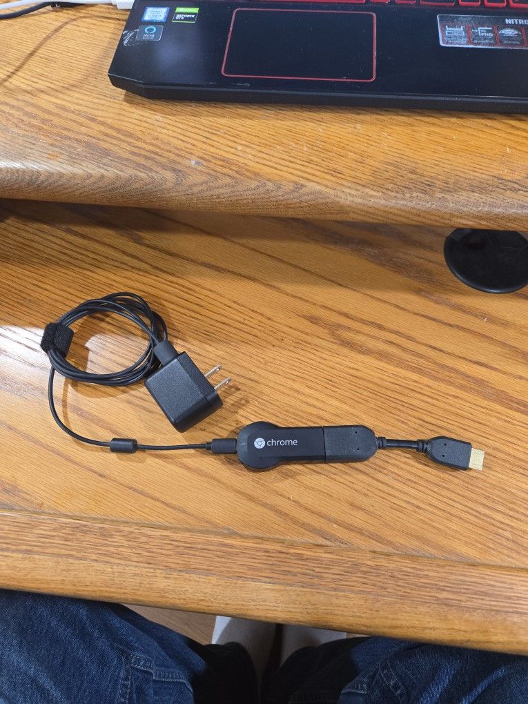 Google Chromecast - H2G2-42