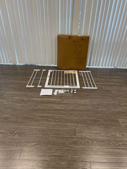 $30 #4425 (30” Tall X 29-50” wide) Cumbor safety gate for baby toddler or dog / self closing