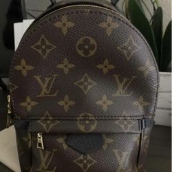 lv small backpack straps