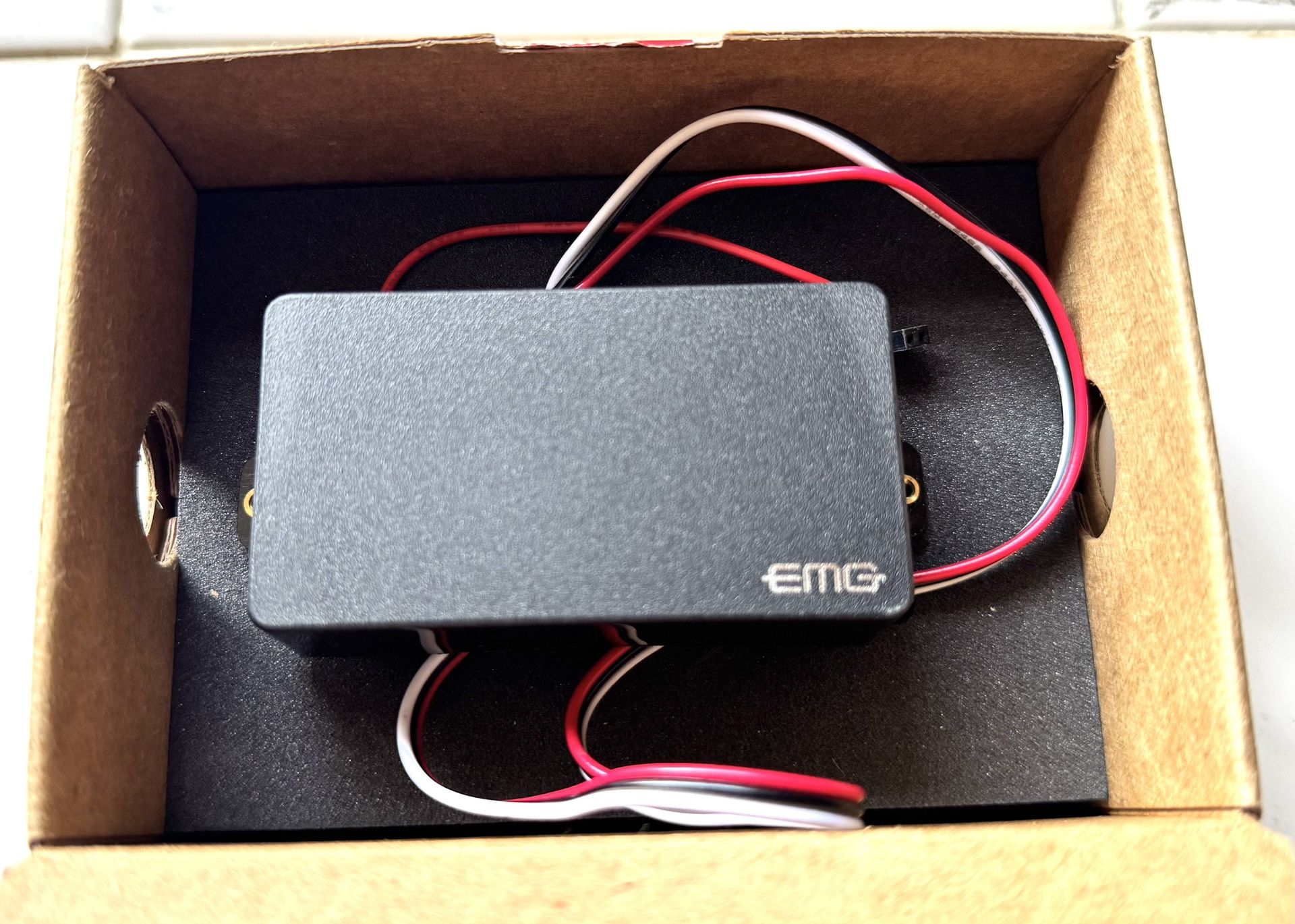 EMG 81 Pickup