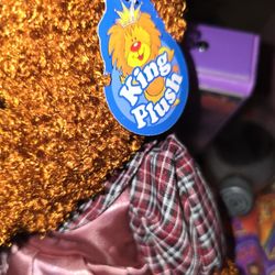 King Plush Girl Bear