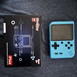 Handheld Nintendo  Over 500 Games
