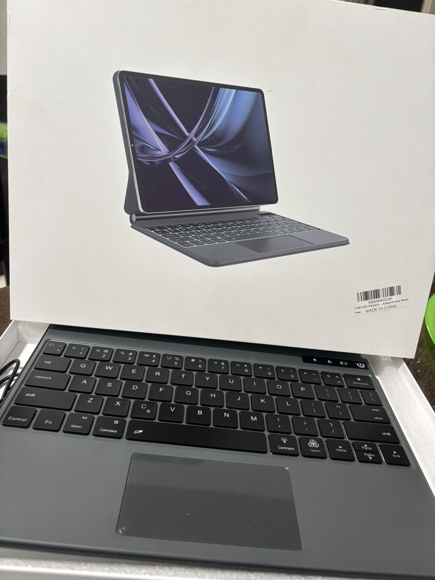 Faryodi iPad Pro Keyboard Case Black