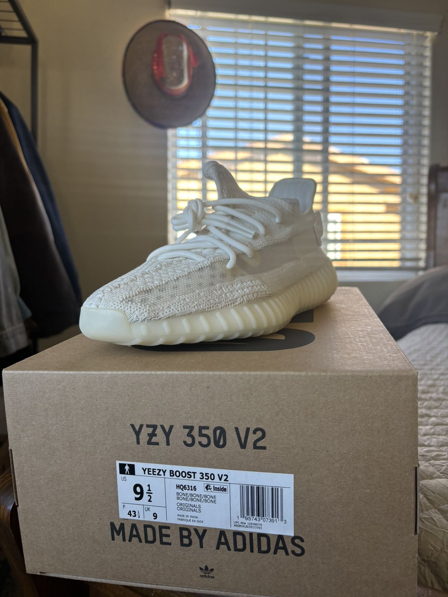 Adidas Yeezy “bone” 