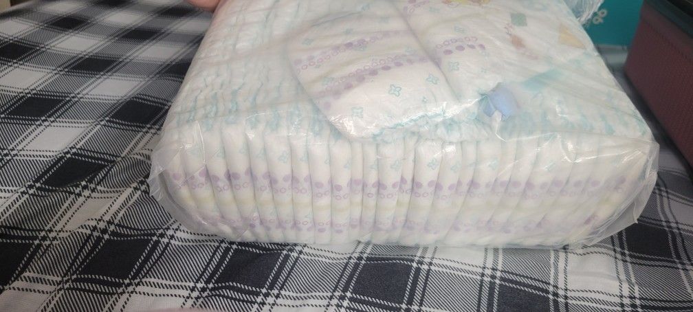 Pampers Baby Dry 28 Diapers 