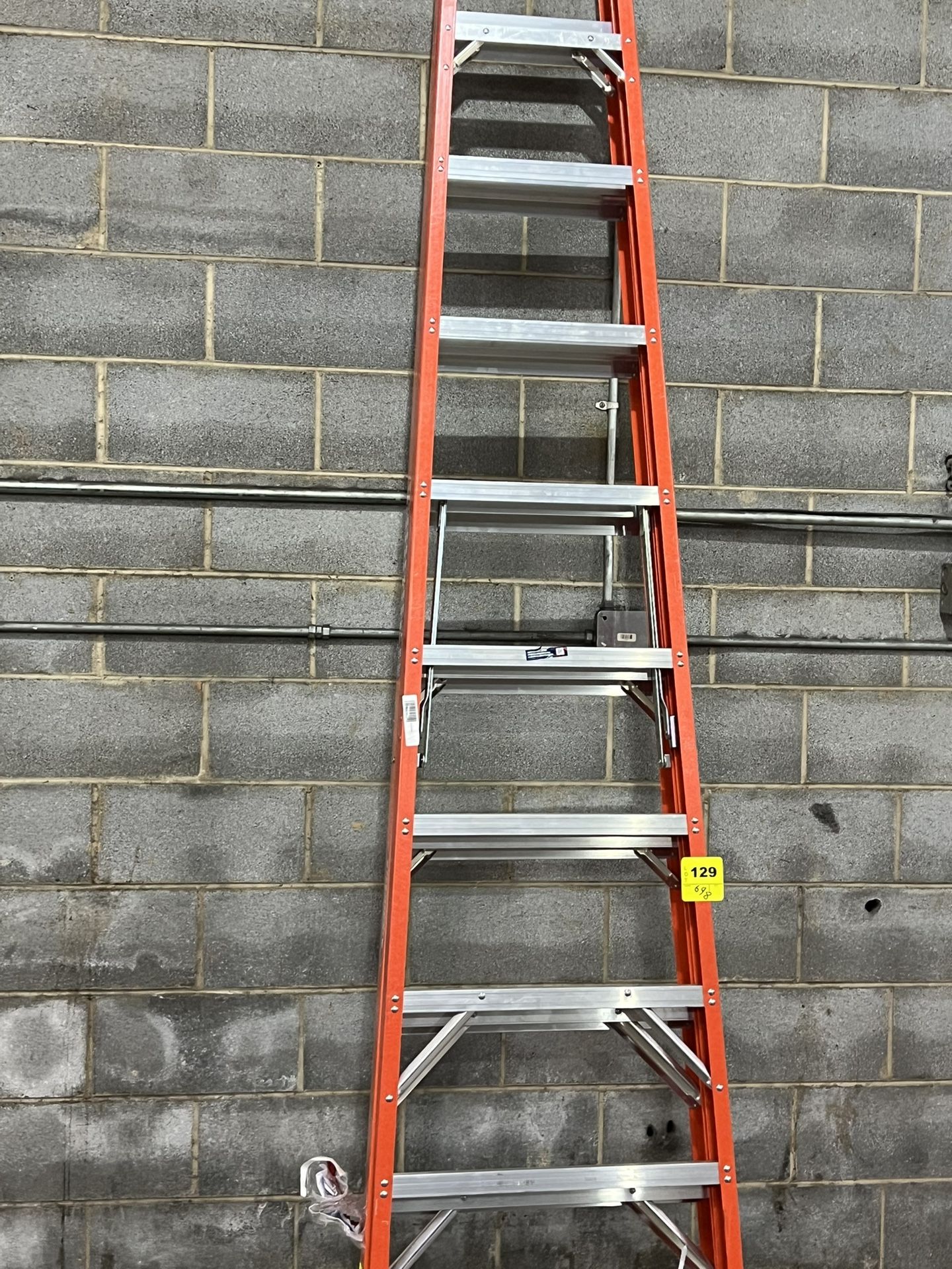 10’ fiberglass Ladder