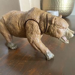 Roaring Toy Grizzly Bear
