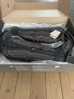 Women’s 7 Black Ariat Casanova
