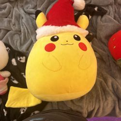 Pikachu Squishmellow Holiday Edition