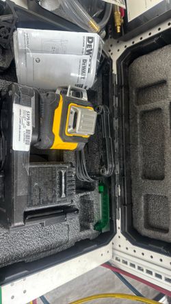 DEWALT LASER LEVEL