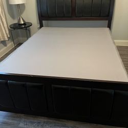 Queen Wooden Headboard 