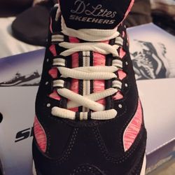 Brand New Women's Sketchers Shoes 