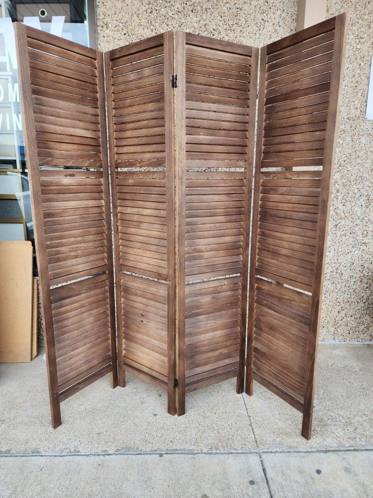 4 panels wood room dividers (64"W×67"H).