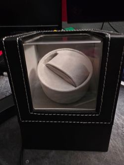1 Watch Winder -1 month old