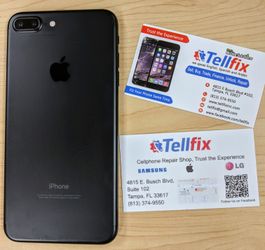 iPhone 7 Plus. 32GB. Factory unlocked 🔓 Like new condition 🎁 With warranty 🧾