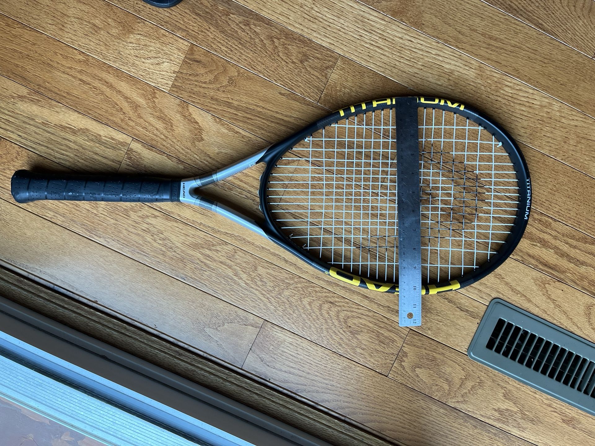 HEAD Titanium S1 Tennis Racket 