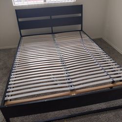 Queen Size Bedframe and Headboard 