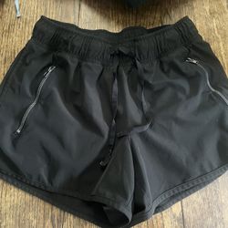 Women’s Shorts, small