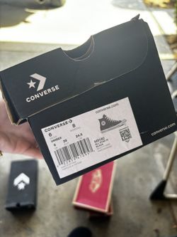converse women’s 8 men’s 6 $25