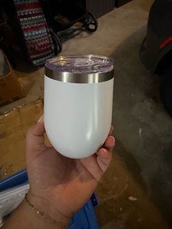 White Insulated Stemless Wine Tumbler with Lid