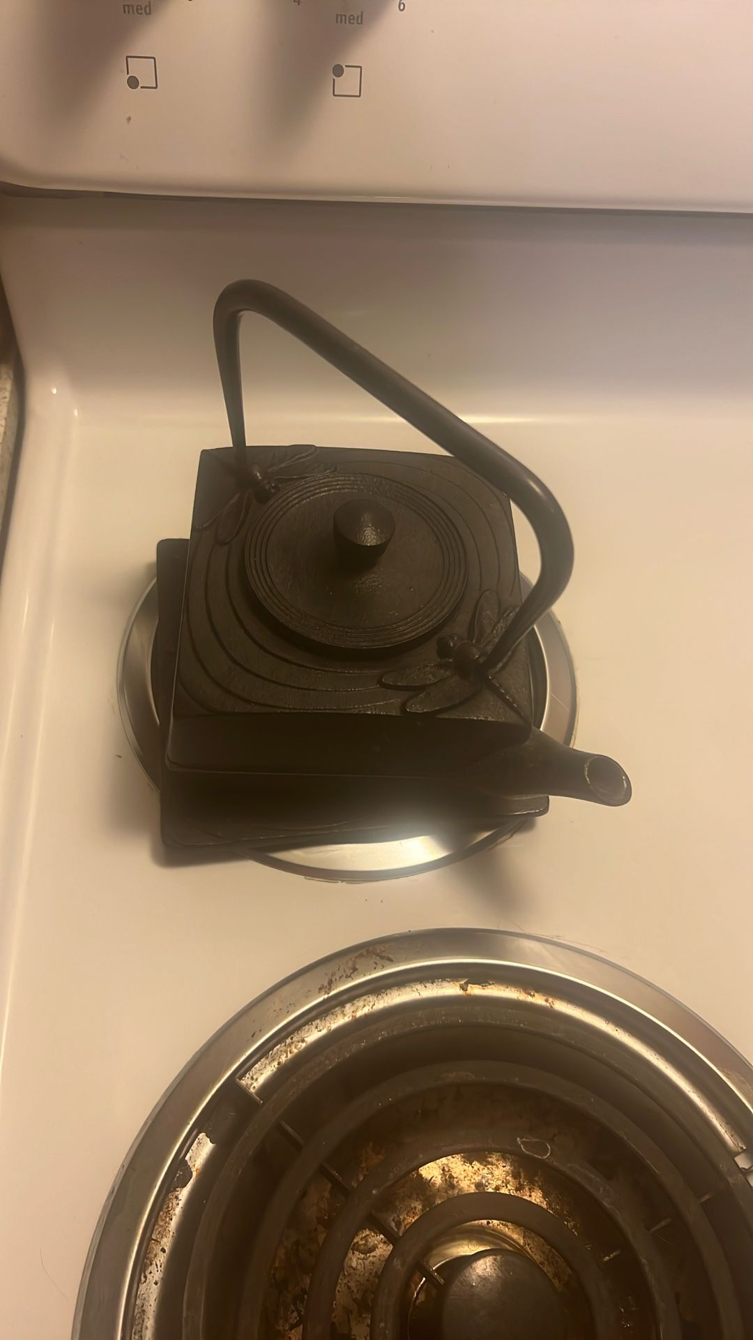 vintage Cast-iron Tea kettle