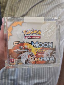 Pokemon TCG Sun and Moon Base set booster box