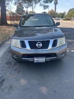 Nissan pathfinder