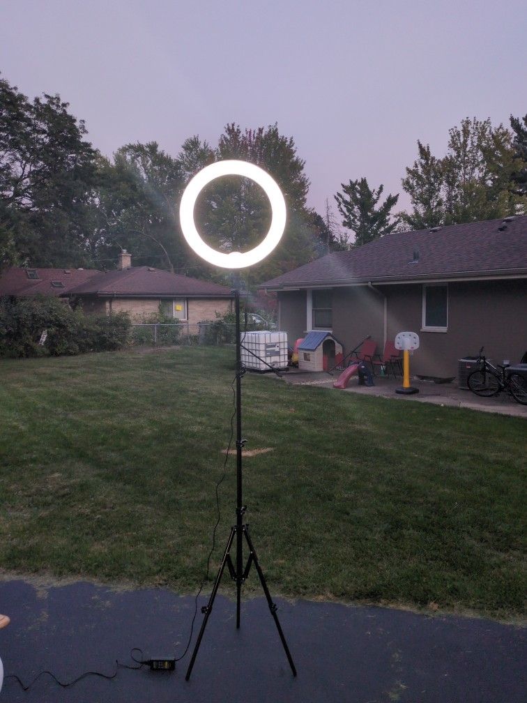 Socialite Ring Light