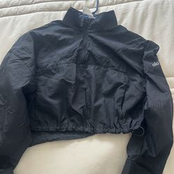 Alo cropped 1/4 Zip Aerial Pullover - Black