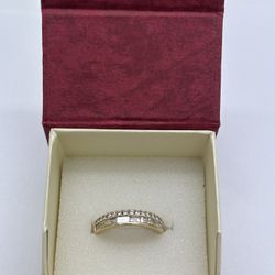 MENS RING 14KT WITH DIAMOND