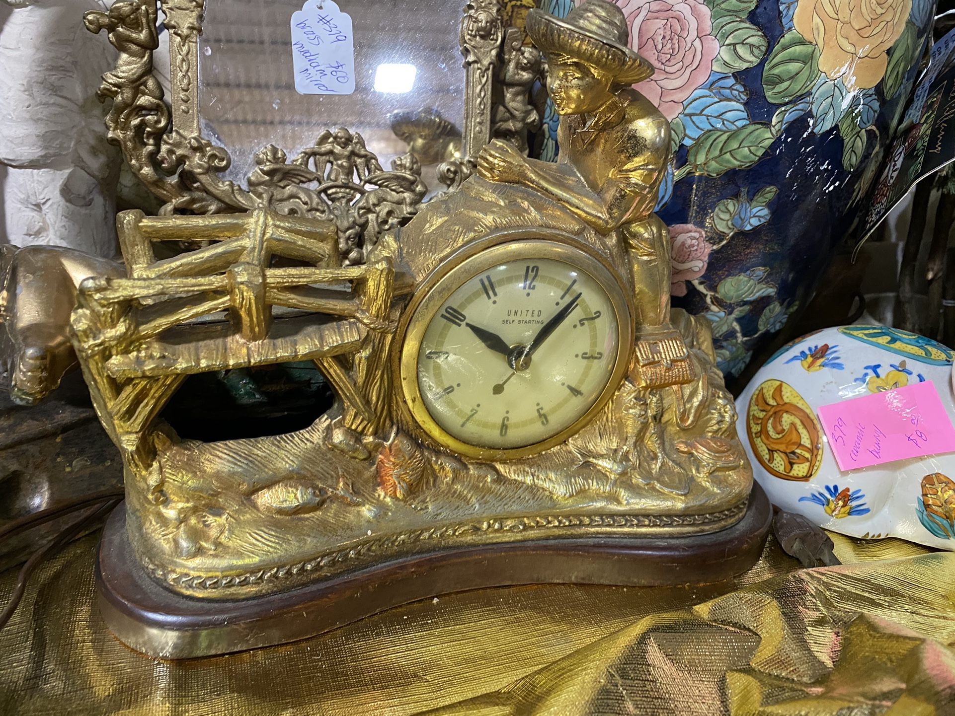 Antique Gold Style Table Clock