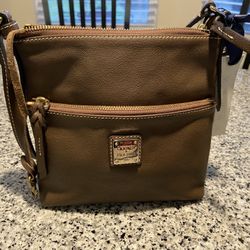 DOONEY & BOURKE Brown Leather Purse - BRAND NEW WITH TAGS