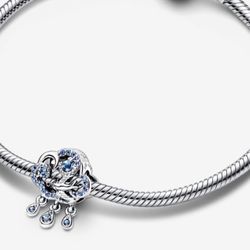 Pandora Moments Limited Edition Shooting Star Charm Bangle And Cloud & Swallow Charm