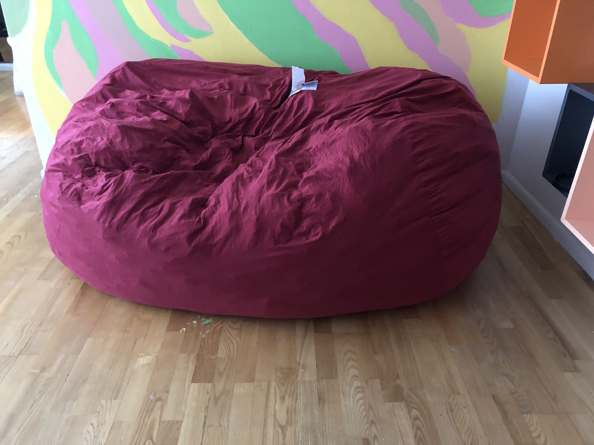 2 person bean bag -XL . Used only for a week