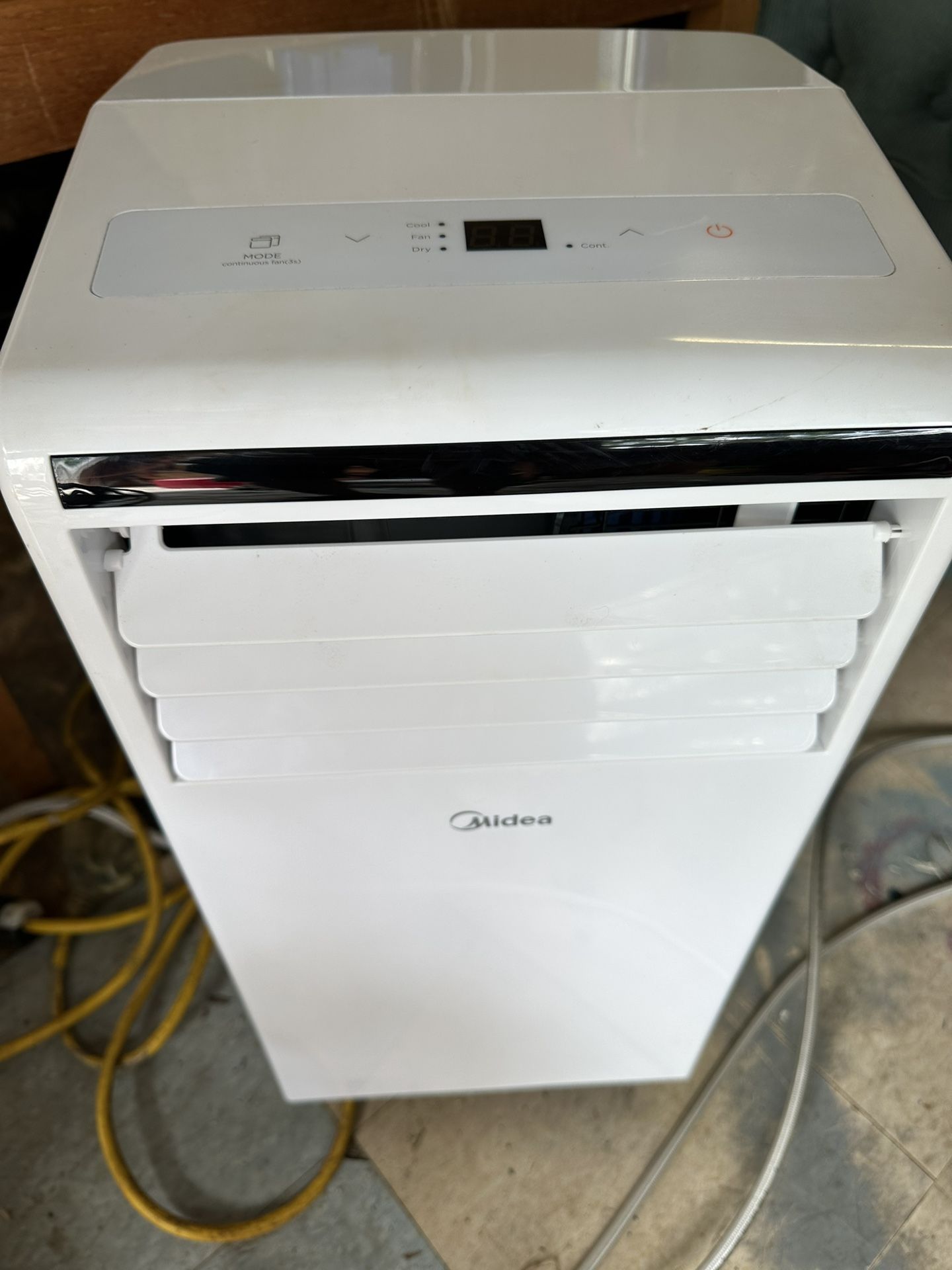 Midea Portable AC 