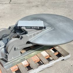 AVL Technologies Mobile Satellite VSAT Antenna Station TracStar TracLRI Cobham